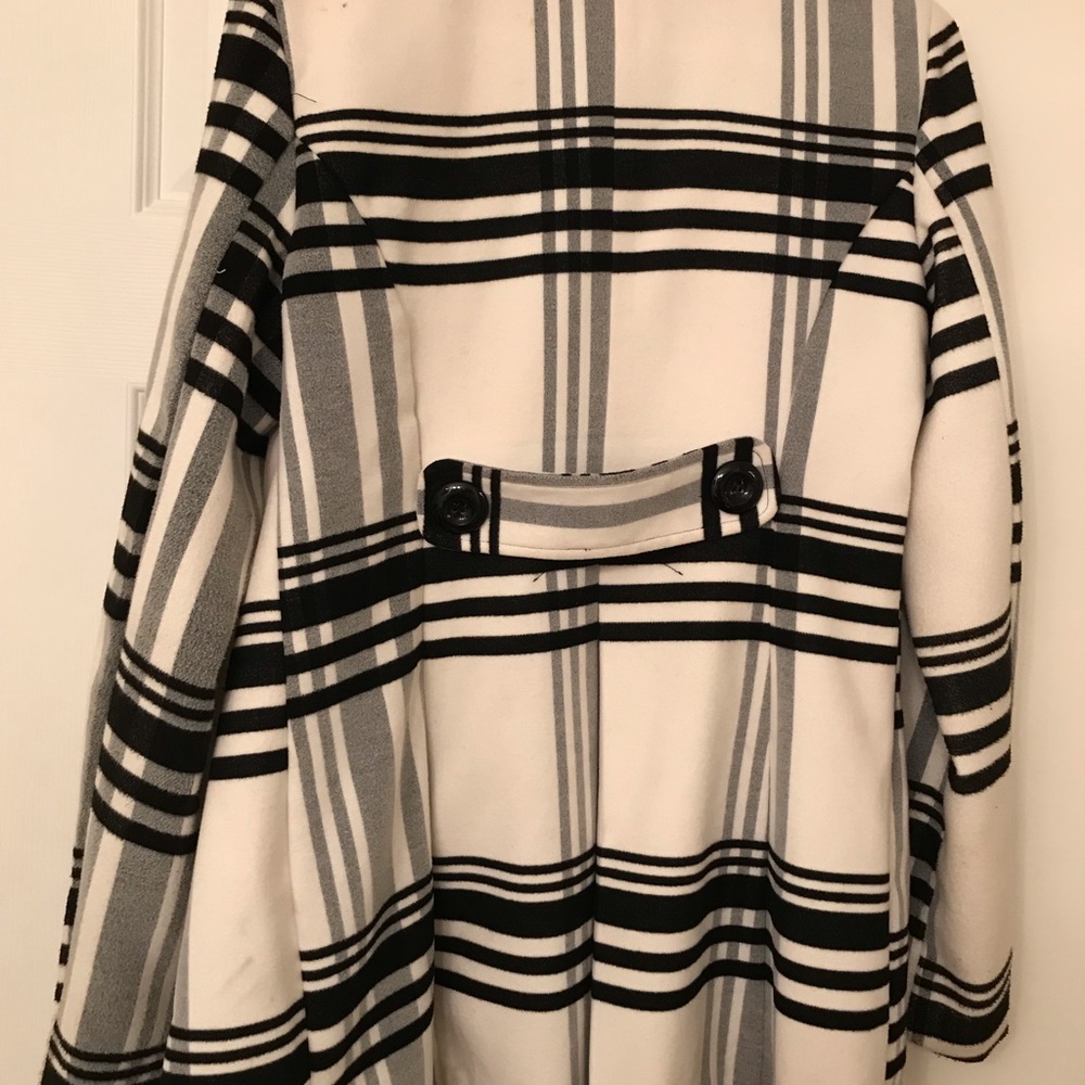 Black white coat